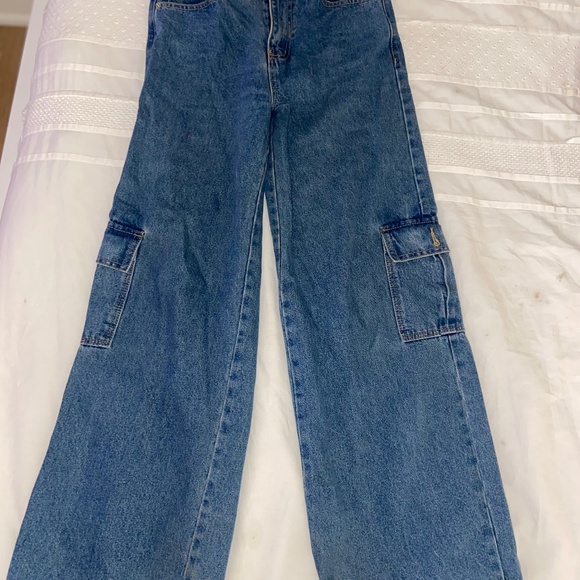 Wide-Leg Carpenter Cargo Jeans - Picture 3 of 4